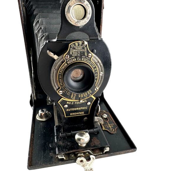 Vintage Eastman Kodak No. 2 Folding Autographic Brownie Camera – For Parts Only - Picture 2 of 13